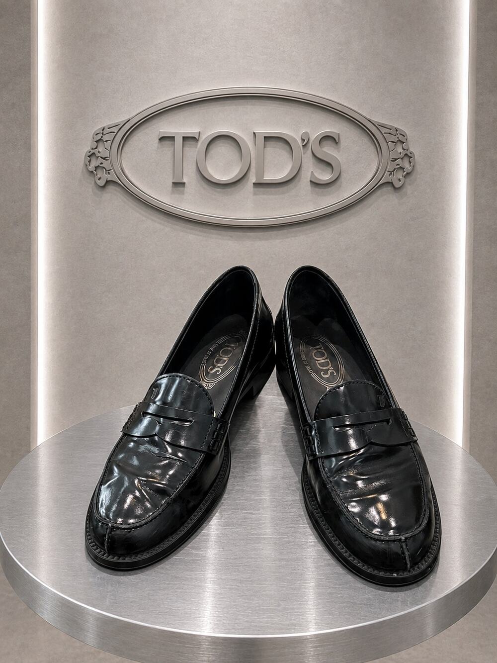 TOD’S Black Patent Leather Penny Loafer Block Heel Pumps EU 36 US 6
